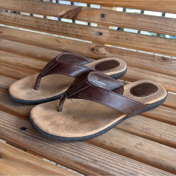 b.o.c. Brown Leather Thong Sandals – Women’s Size 7.5 - Picture 1 of 11